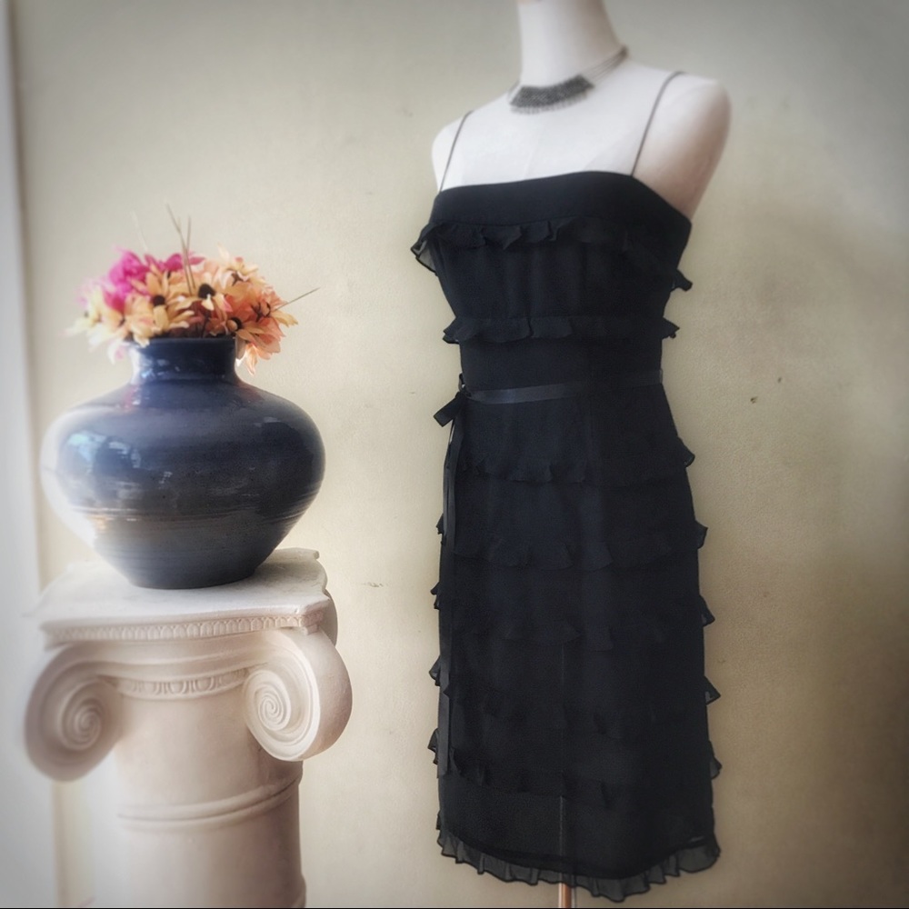 KAY UNGER | little black dress midi